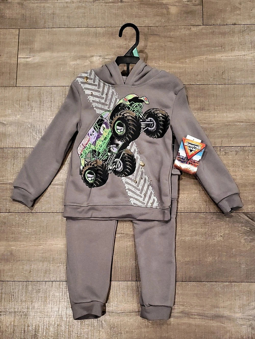 Monster Jam Grave Digger Fleece 2-Piece Hoodie and Jogger Pants Set Hoodie 5T